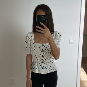 Banana Republic Black and White Puff Sleeve Blouse (Size XS)